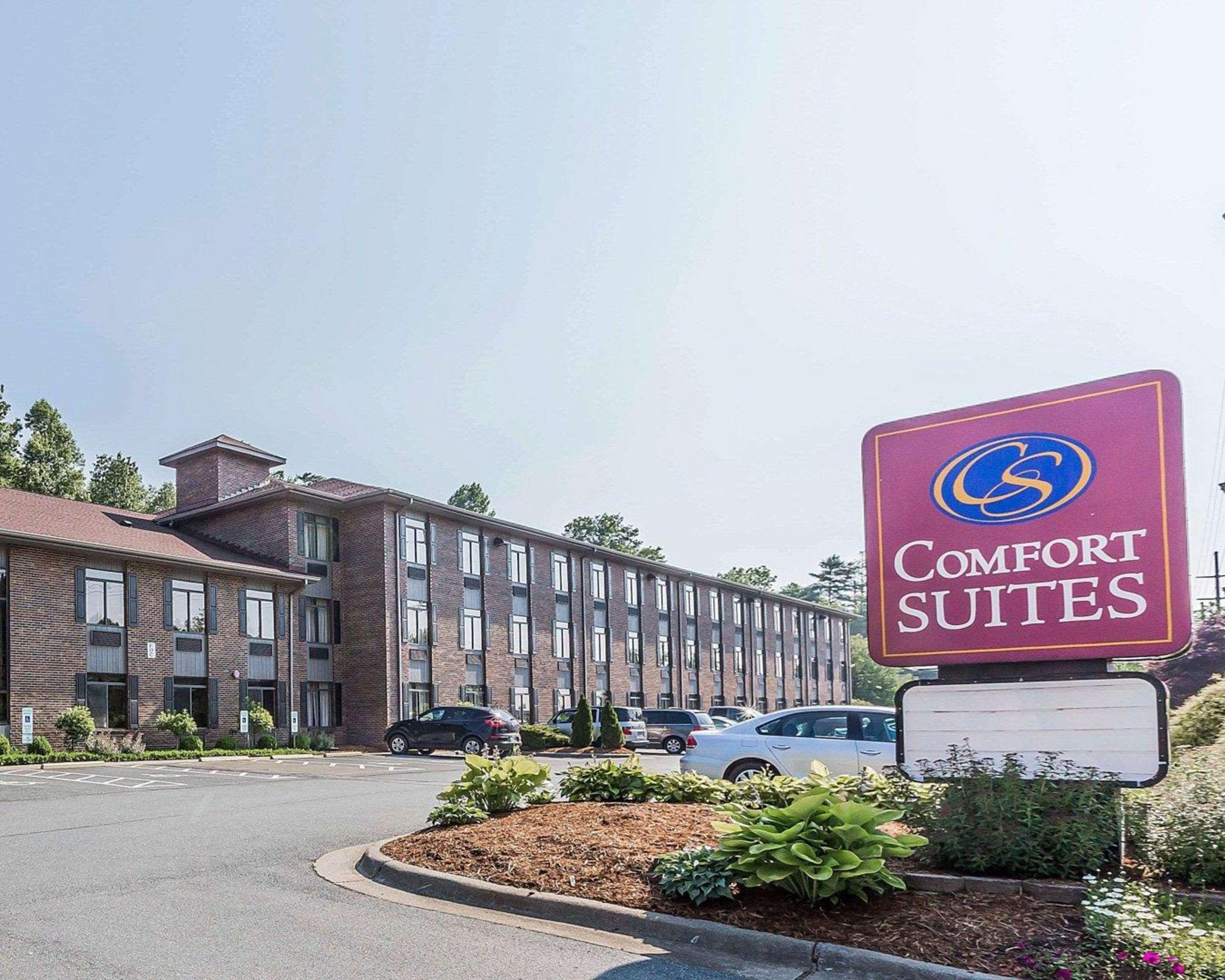 Comfort Suites Boone - University Area Extérieur photo