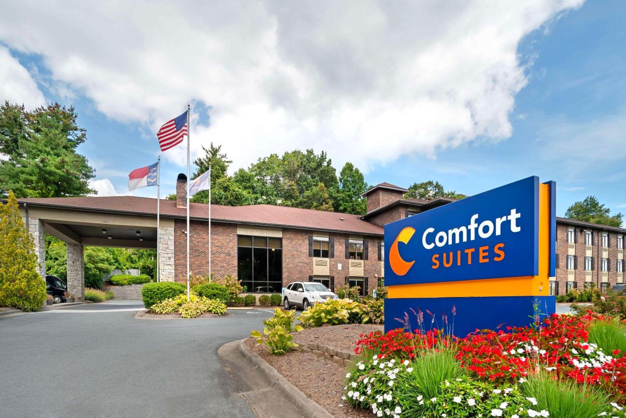 Comfort Suites Boone - University Area Extérieur photo